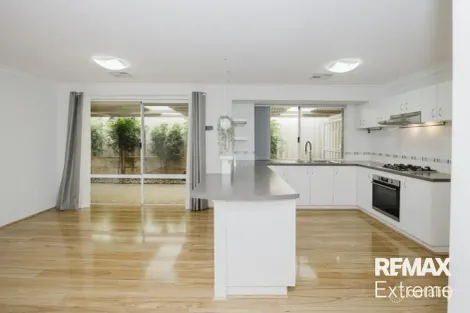 Property photo of 5 Featherstone Gardens Butler WA 6036