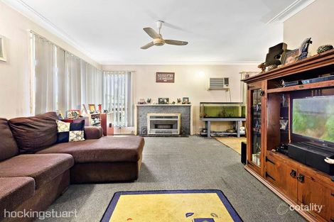 Property photo of 8 Charles Court Melton South VIC 3338