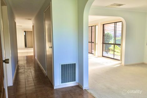 Property photo of 33 Van Der Haar Avenue Berwick VIC 3806