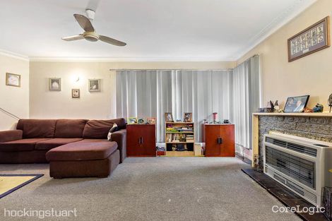 Property photo of 8 Charles Court Melton South VIC 3338