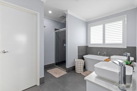 Property photo of 118 Webcke Crescent Kleinton QLD 4352