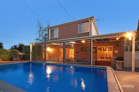 2 Milgate Ct, Forest Hill, VIC 3131