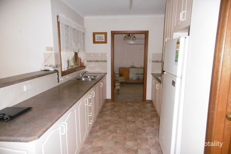 Property photo of 41 West Terrace Laura SA 5480