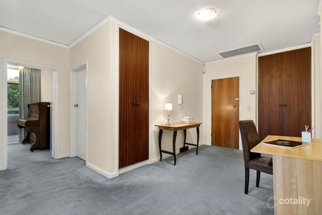 Property photo of 2/20 Hartwood Street Kew East VIC 3102