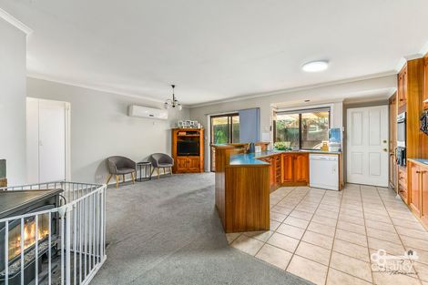 Property photo of 37 Sunset Drive Mount Gambier SA 5290