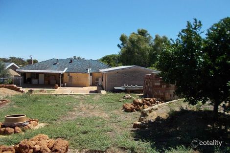 Property photo of 24 Arundle Avenue Greenmount WA 6056
