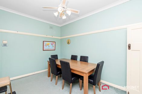 Property photo of 13 Richard Street Turvey Park NSW 2650