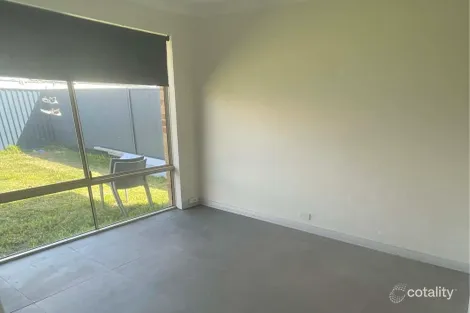 Property photo of 13 Quinine Crescent Byford WA 6122