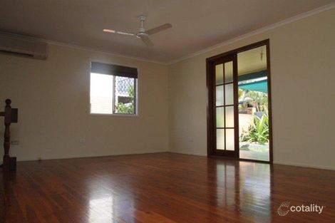 Property photo of 4 Whitewood Crescent Kin Kora QLD 4680