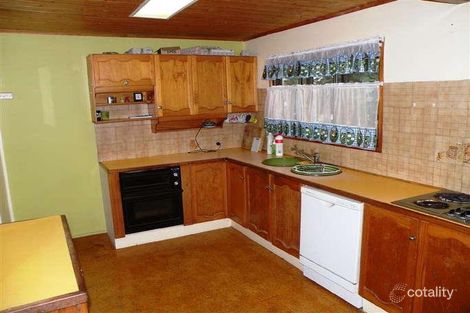 Property photo of 334 Lawrence Avenue Frenchville QLD 4701