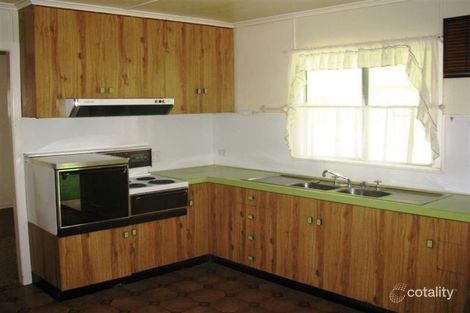 Property photo of 14 Knox Street Dalby QLD 4405