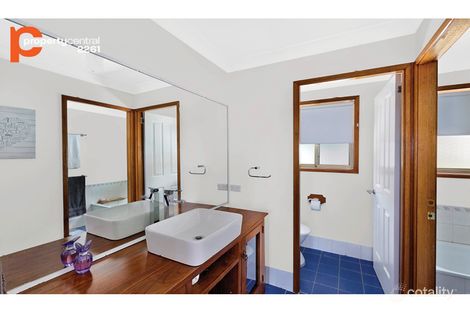 Property photo of 11 Doran Place Tumbi Umbi NSW 2261