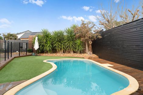 Property photo of 4 Perth Court Frankston VIC 3199