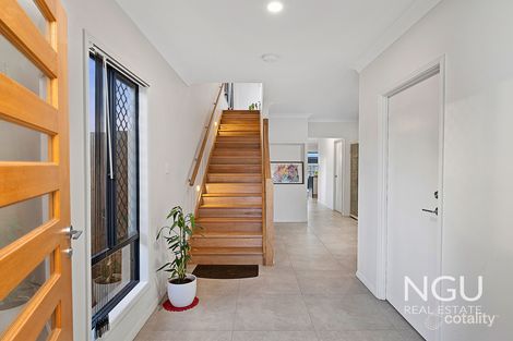 Property photo of 169 Woodline Drive Spring Mountain QLD 4300