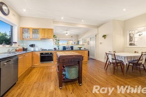 Property photo of 45 Erskine Road Macleod VIC 3085