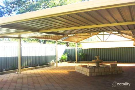 Property photo of 4 Hampton Court Thornlie WA 6108