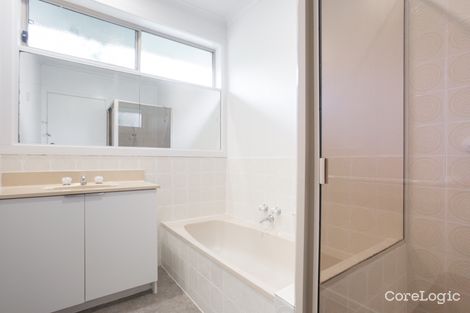 Property photo of 19 Windsor Avenue Alfredton VIC 3350