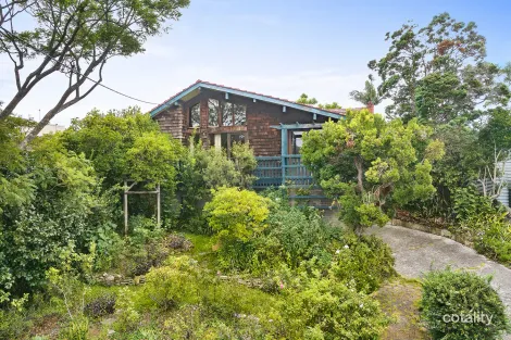 6 Valetta St, West Wollongong, NSW 2500