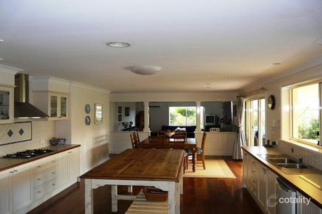 Property photo of 3 Augusta Close Robin Hill NSW 2795