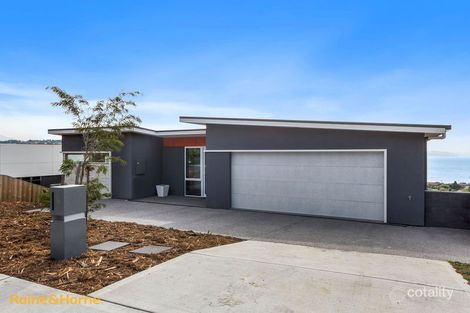 Property photo of 16 Caladium Place Blackmans Bay TAS 7052