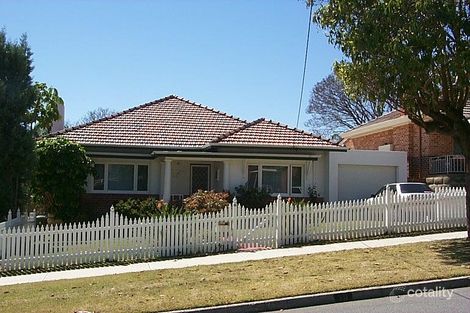 30 Paramatta Rd, Doubleview, WA 6018