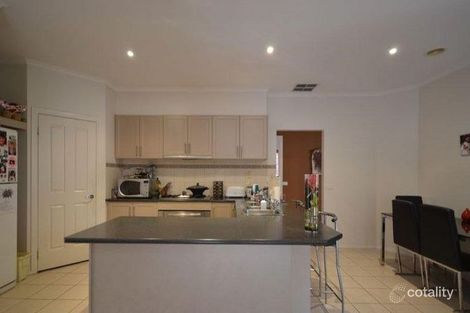 Property photo of 6 Malvern Place Narre Warren VIC 3805