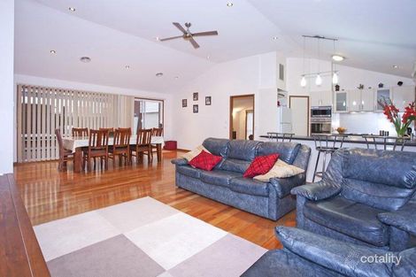 Property photo of 9 Shaw Close Bell Post Hill VIC 3215