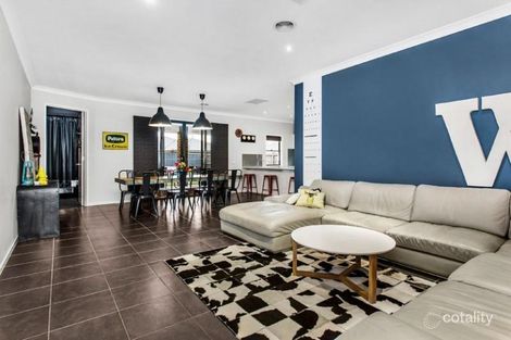 Property photo of 10 Bridgewater Avenue Eynesbury VIC 3338