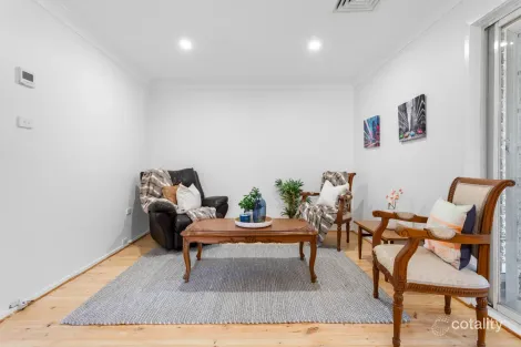 Property photo of 39 Rosina Crescent Kings Langley NSW 2147