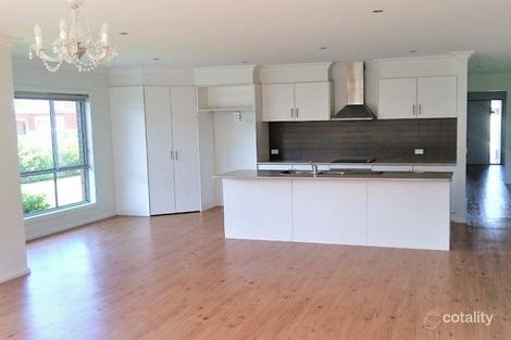 Property photo of 16 Thomas Drive Marong VIC 3515