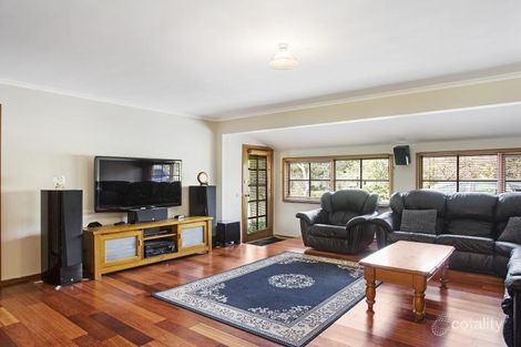 Property photo of 1560 Riddell Road Riddells Creek VIC 3431