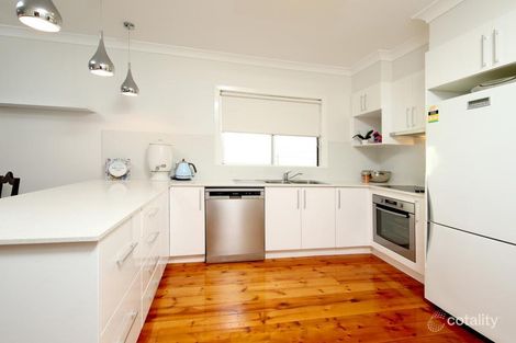 Property photo of 8 Aeroplane Street Cannon Hill QLD 4170