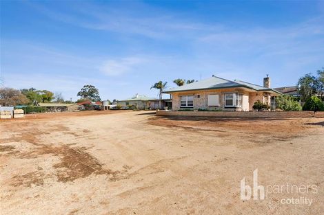 Property photo of 28-30 Tobruk Terrace Loxton SA 5333