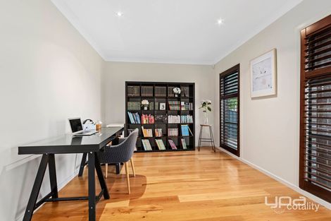 Property photo of 5 Pembroke Crescent Derrimut VIC 3026