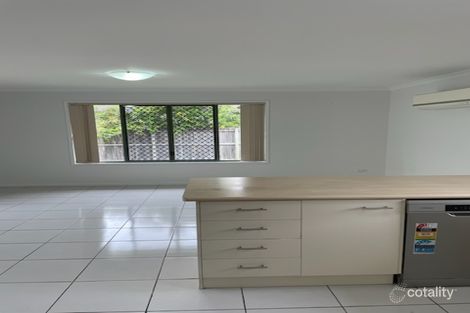 Property photo of 52 Newland Crescent Parkinson QLD 4115