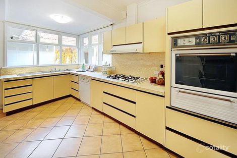 Property photo of 8 Khartoum Street Caulfield North VIC 3161