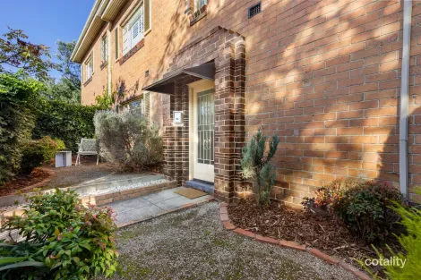 Property photo of 5/28 Ellesmere Road Windsor VIC 3181