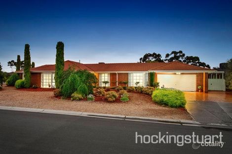 Property photo of 15 Endeavour Place Melton West VIC 3337