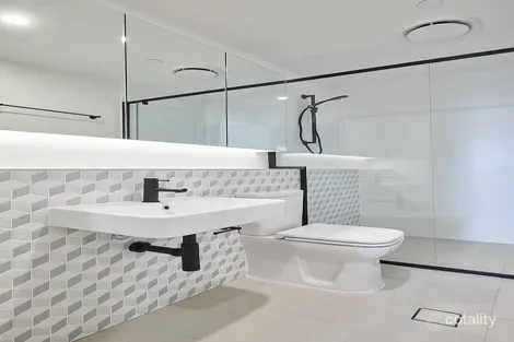 Property photo of 1602/62 Logan Road Woolloongabba QLD 4102