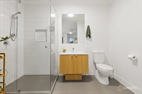 Property photo of 15 Riverland Road Coomera QLD 4209