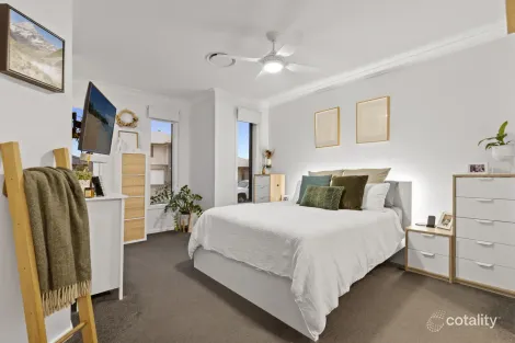 Property photo of 15 Riverland Road Coomera QLD 4209