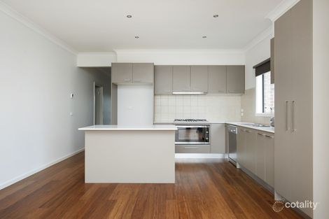 Property photo of 43 Monaco Circuit Wollert VIC 3750