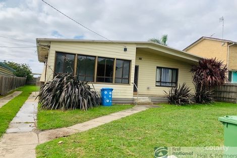 Property photo of 6 Pittosporum Grove Doveton VIC 3177