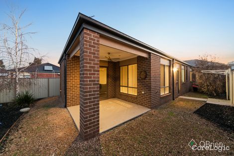 Property photo of 23 Bavaria Lane Pakenham VIC 3810