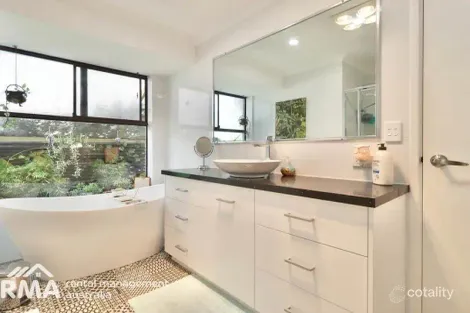 Property photo of 12 Lakemba Way Waikiki WA 6169