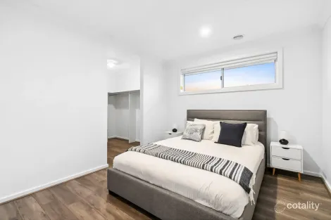Property photo of 15 Keats Circuit Armstrong Creek VIC 3217