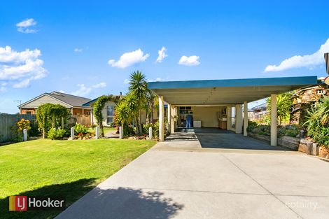 Property photo of 11 Lyrebird Court Lakes Entrance VIC 3909