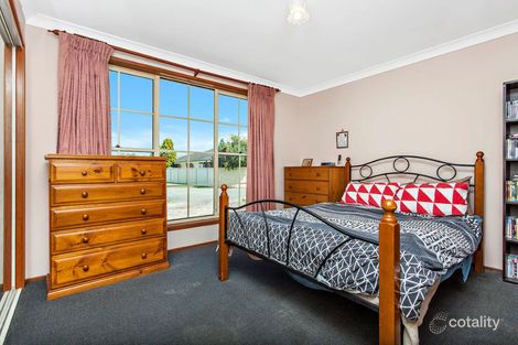 Property photo of 4 Spoonbill Place Albion Park Rail NSW 2527