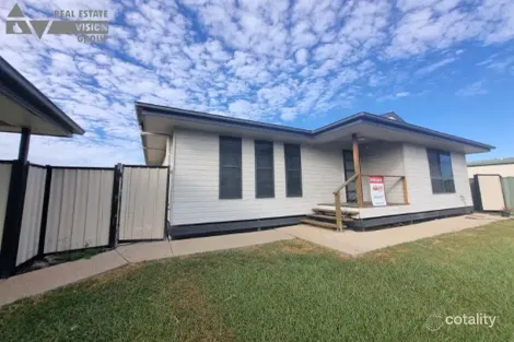 Property photo of 37 Bauman Way Blackwater QLD 4717