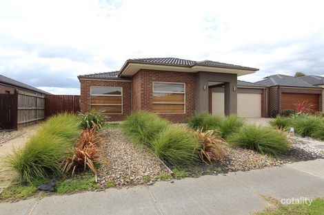Property photo of 14 Honeybark Crescent Lyndhurst VIC 3975